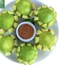Hình ảnh Cóc xanh giòn ngọt cắt sẵn