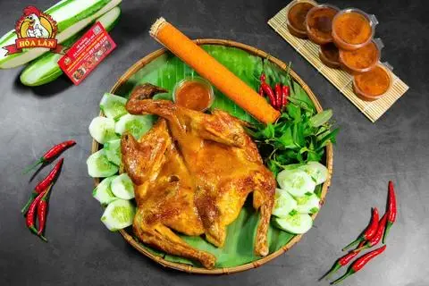 Hình ảnh Gà mắm nhĩ  nguyên con