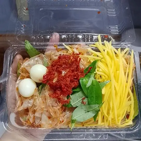 Hình ảnh Ps trộn sa tế cay 2 trứng khô bò đỏ
