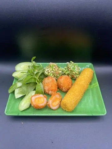 Hình ảnh Chả cá lăn bột, phomai que