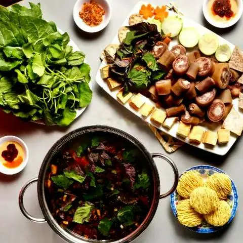 Hình ảnh Lẩu đuôi bò