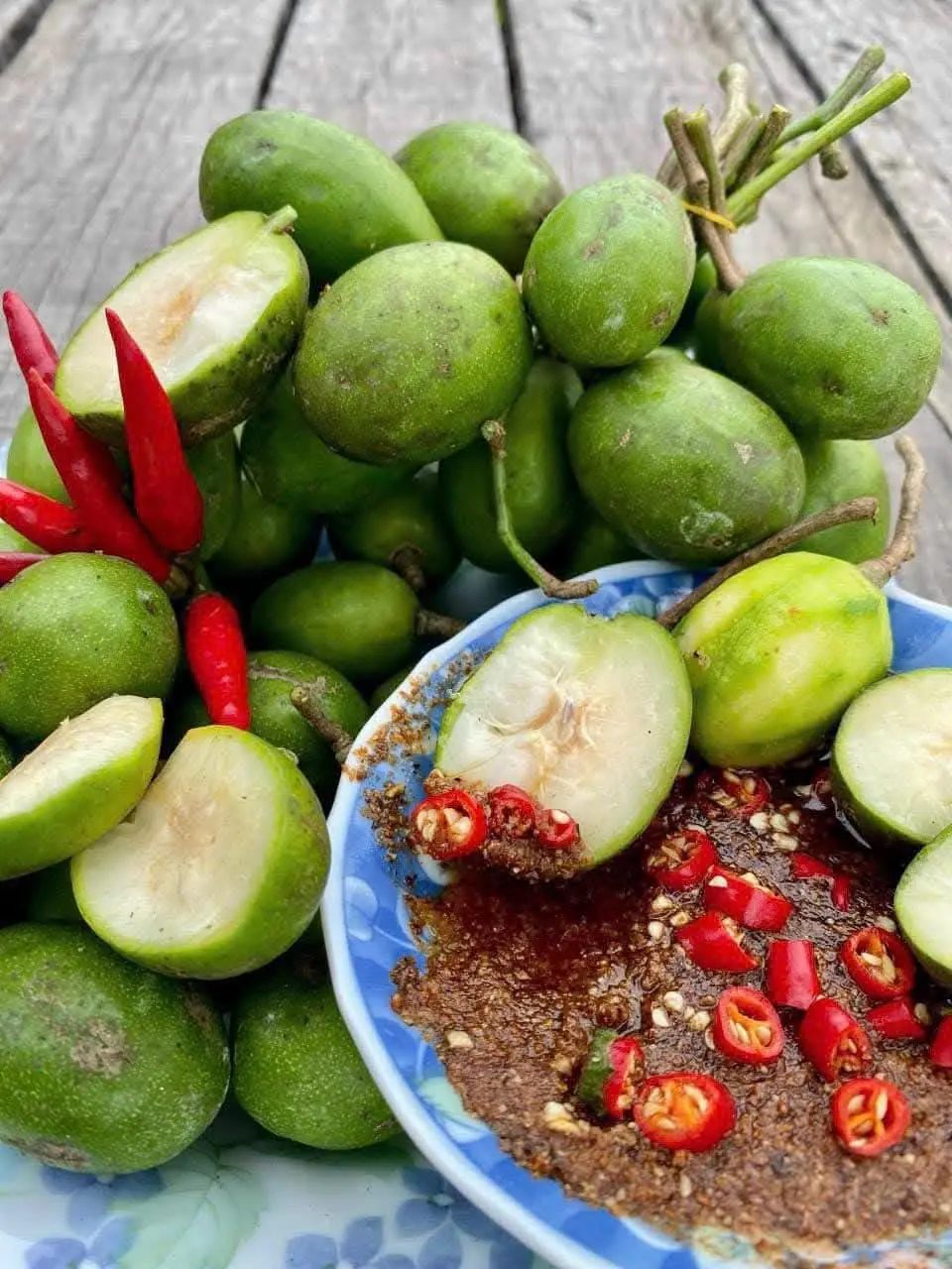Hình ảnh Cóc Non Chấm Mắm Ruốc 