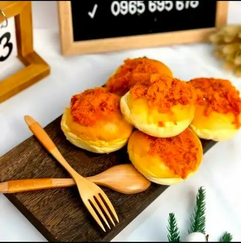 Hình ảnh bánh mì pho mai chà bông ( bịch 5 cái)