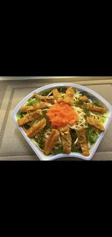 Hình ảnh salad da cá hồi