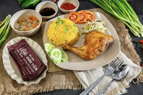 Hình ảnh Gà xối mỡ góc tư - ko cơm