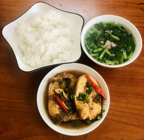 Hình ảnh Cơm Rang Cá Lóc Kho Tiêu