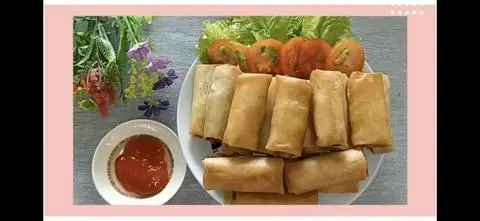 Hình ảnh Cơm chả giò chay 
