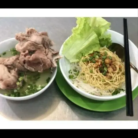 Hình ảnh Hủ tiếu nước xí quách