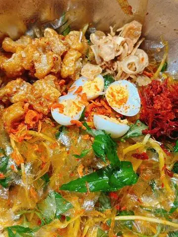 Hình ảnh Bánh Tráng Trộn ( sợi khô) 