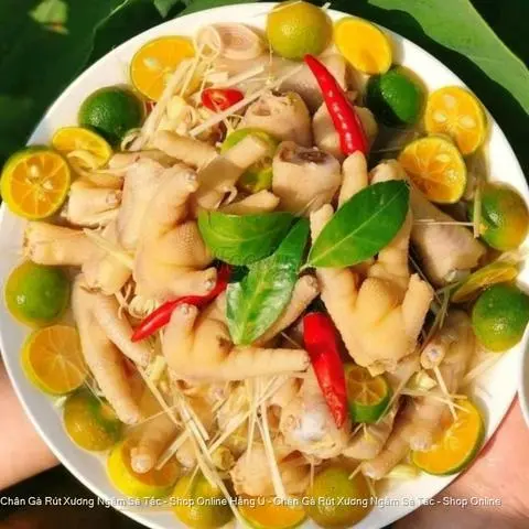 Hình ảnh Chân Gà Có Xương Ngâm Sả Tắc - Nhỏ