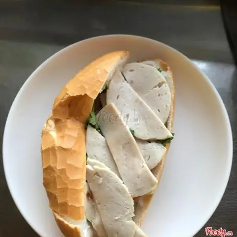 Hình ảnh Bánh mì chả lụa - nhỏ