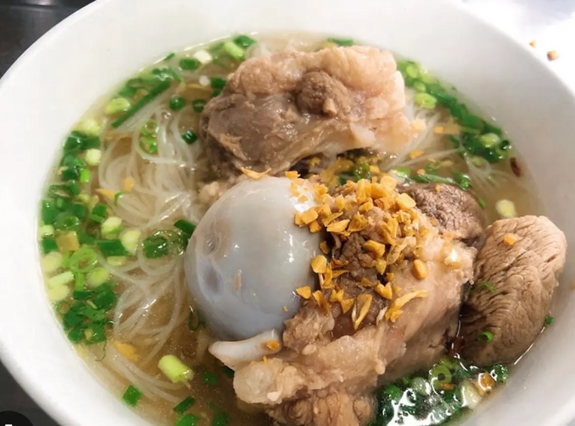 Hình ảnh Hủ tíu nước xương