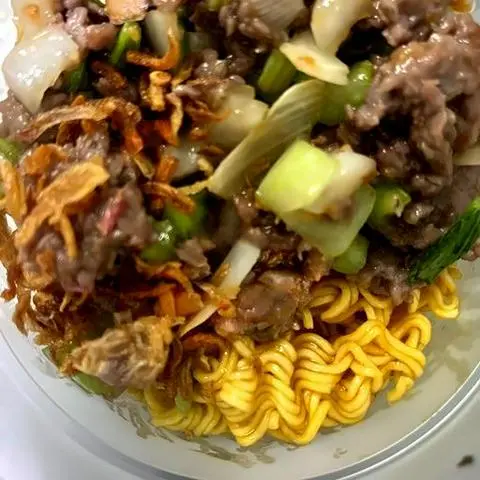 Hình ảnh Mì xào bò em bé