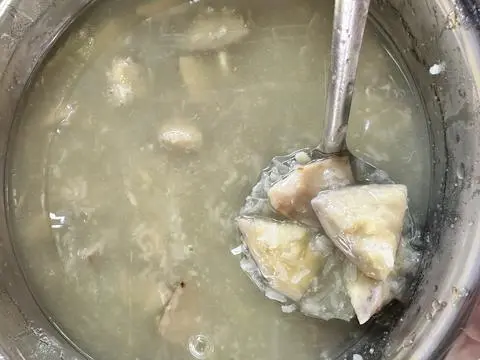 Hình ảnh Chè Khoai Môn