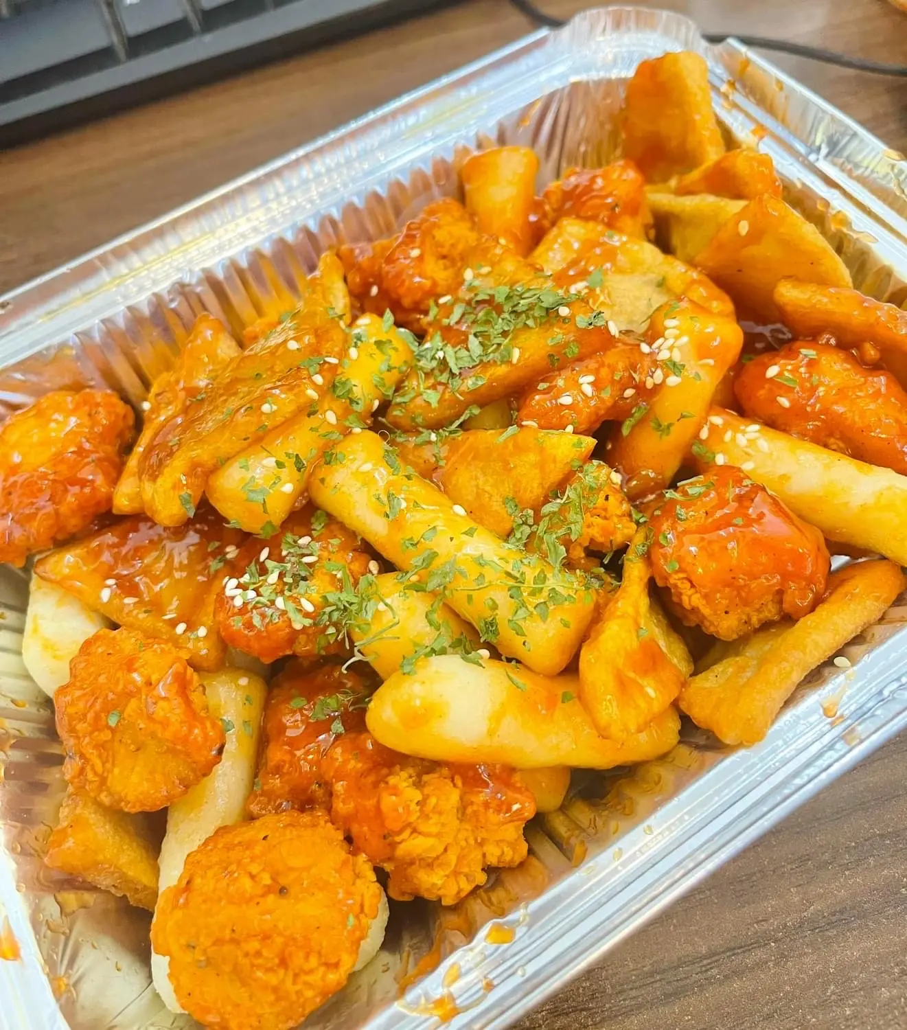 Hình ảnh Gà Toki+ Chả Hàn