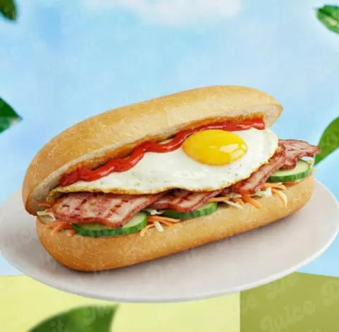 Hình ảnh DA03.  Bánh mì thịt ba chỉ bò Mỹ & trứng