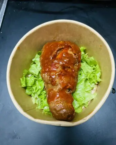 Hình ảnh Đùi gà chiên sốt cay