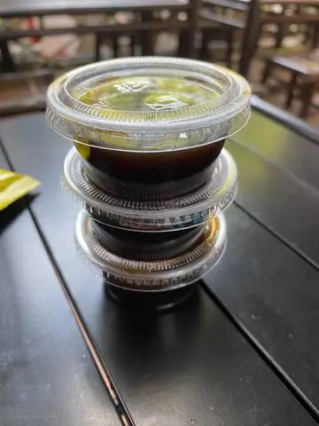 Hình ảnh Cốc Nước Chấm Thần Thánh