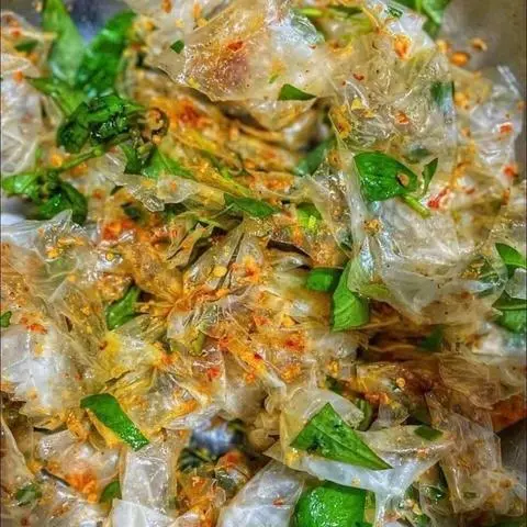 Hình ảnh Bánh tráng sa tế tỏi