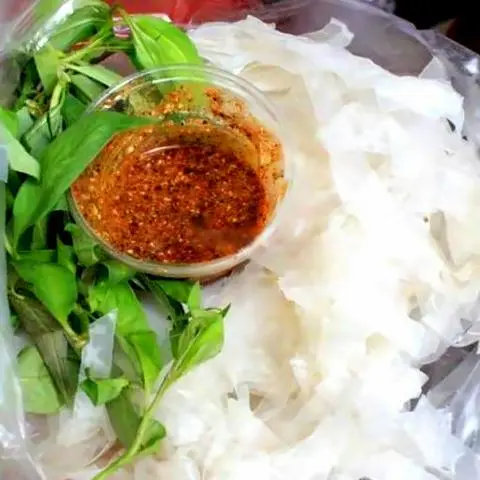 Hình ảnh Bánh tráng chấm