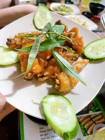 Hình ảnh Cánh gà chiên mắm