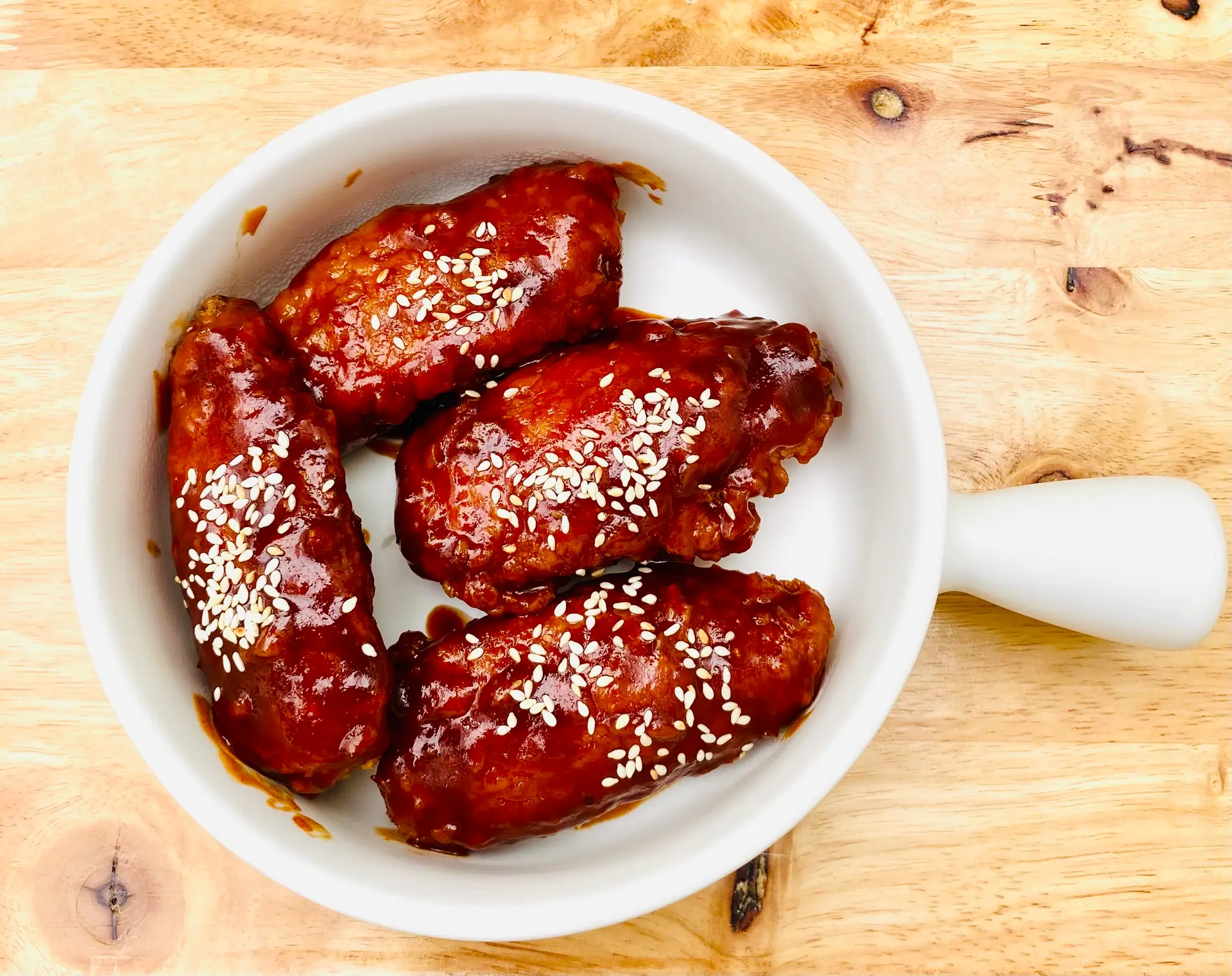 Hình ảnh Cánh gà rán Hàn Quốc sốt Cay (4 miếng)