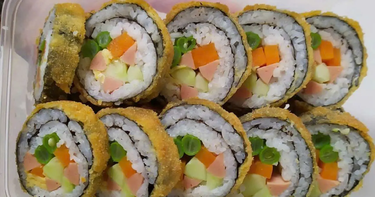 Hình ảnh Kimbab Chả Cá HQ Chiên Xù 