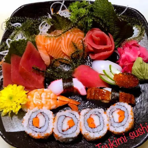 Hình ảnh Sushi thập cẩm E