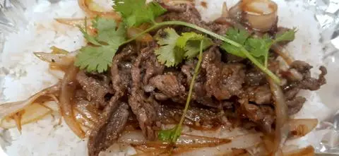 Hình ảnh Cơm bò xào saté XO