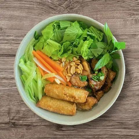 Hình ảnh Bún thịt nướng chả giò