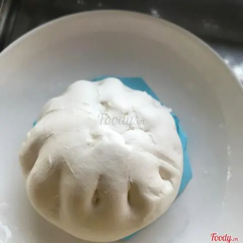 Hình ảnh Bánh bao nhân thịt - xá xíu - trứng muối