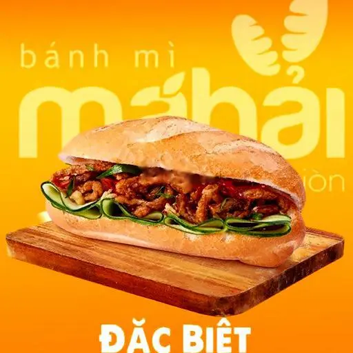 Hình ảnh Bánh mì chả cá đặc biệt