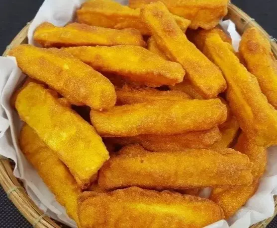 Hình ảnh Khoai lang cọng chiên giòn chấm sữa đặc