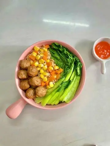 Hình ảnh Mì bò viên