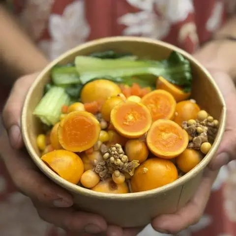 Hình ảnh Mì trộn siêu trứng non