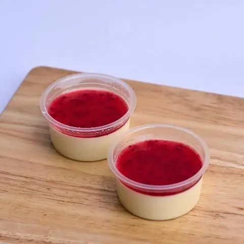Hình ảnh Panna cotta phúc bồn tử