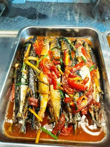 Hình ảnh Cơm Cá Thu Nhật Kho