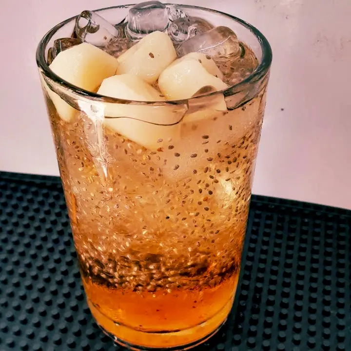 Hình ảnh Trà hạt đác củ năng hạt chia (L = 700ml - XL = 1 lít)