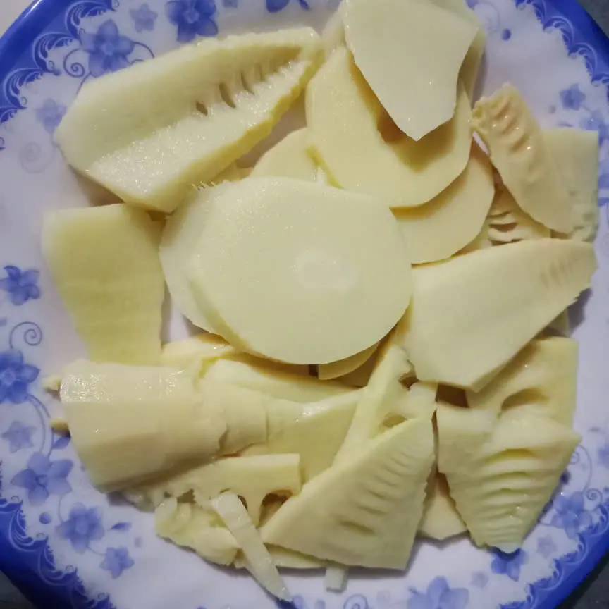 Hình ảnh Măng thêm
