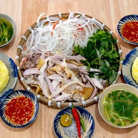 Hình ảnh Combo cơm gỏi gà 2 người