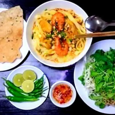 Hình ảnh Mì Quảng tôm - Trứng Cút