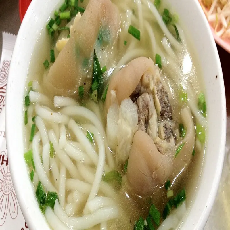 Hình ảnh Bánh Canh Giò/xương 