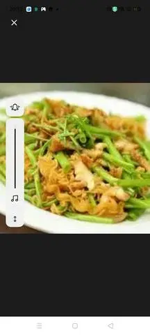 Hình ảnh Ốc móng tay xào mỳ