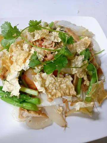 Hình ảnh Mì xào dòn chay
