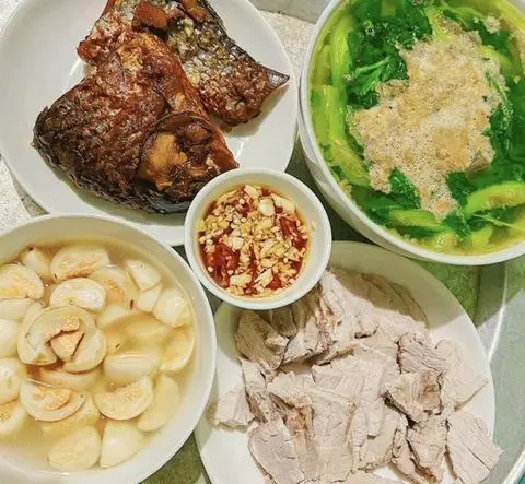 Hình ảnh Combo04: Cơm, thịt luộc-cà pháo-mắm tôm…