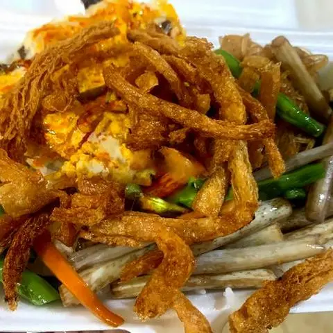Hình ảnh Cơm sườn bì chả chay