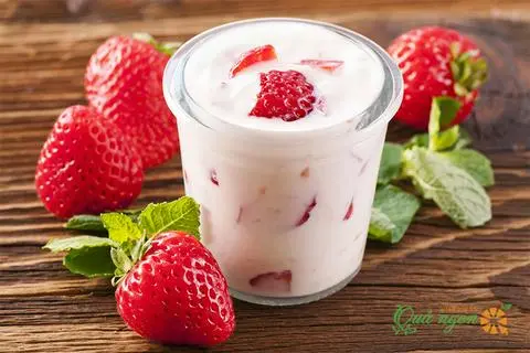 Hình ảnh Sữa chua dâu