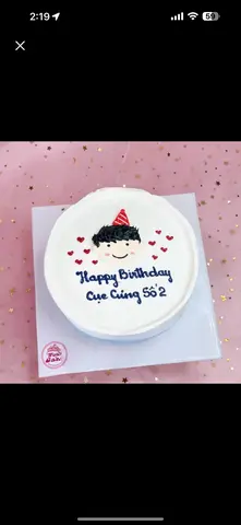 Hình ảnh bánh kem sinh nhật 12cm mặt bé trai hoặc gái 