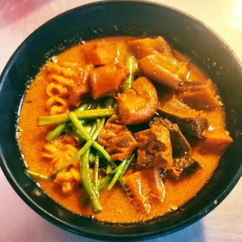 Hình ảnh Mì gói phá lấu