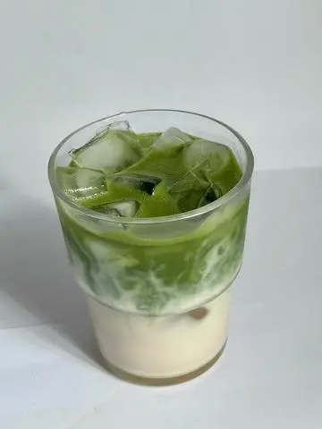 Hình ảnh Matcha Latte sữa gấu (tem gấu dâu)